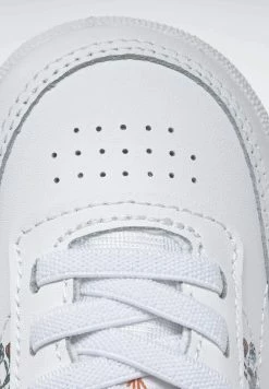 Reebok Classic Prix Bradés CLUB - Baskets basses sneakers rond unisex 17 Reebok Classic Prix Bradés CLUB - Baskets basses sneakers rond unisex -Reebok Soldes Boutique f75e3d856dc44308ad9f5af7bc322a65