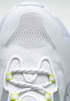 Prix Discount Reebok Classic ZIG KINETICA II - Baskets basses baskets & sneakers rond unisex -Reebok Soldes Boutique faeef7be1d4a4687bae0945c69ecf432