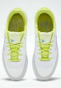 Vendre-Réclame Reebok Classic CLUB C 85 - Baskets basses sneakers rond femme -Reebok Soldes Boutique fe84145372e3487b94d280aa34cd84b3